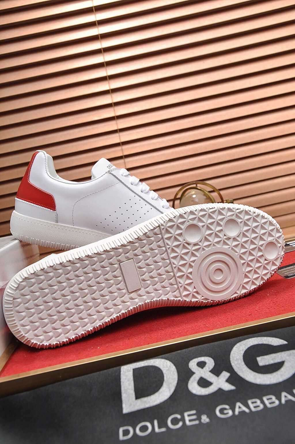 D*G sneaker